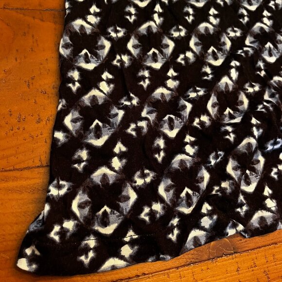 Ruched Front Abstract Print Midi Dress - Picture 5 of 7